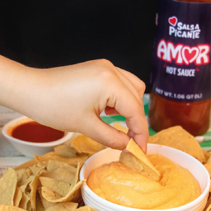 Amor, Chamoy Sauce, 33 Oz, Scoville level of 2,800, flavor of chili, high-quality product, traditional spicy, Fluid Liquid, Bottle.
