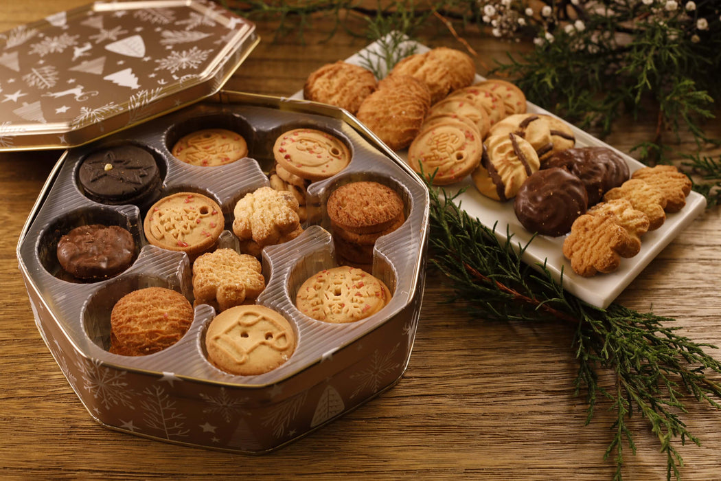 Dux Holiday, Golden Octagonal Tin Cookies - 9.17 Oz